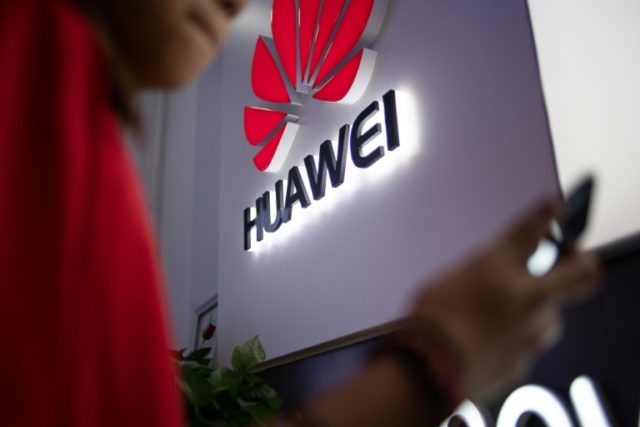 China probes FedEx after Huawei parcels misrouted
