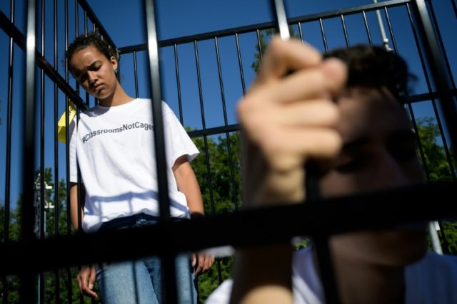 Kids in cages: Geneva protest urges UN action on Trump migration policy
