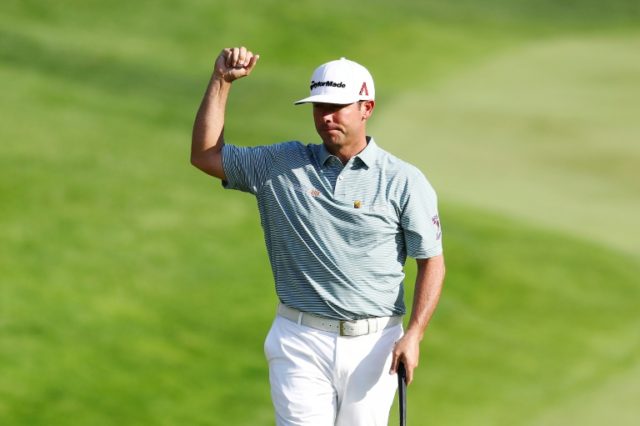 Reavie hangs on to end PGA title drought at Travelers