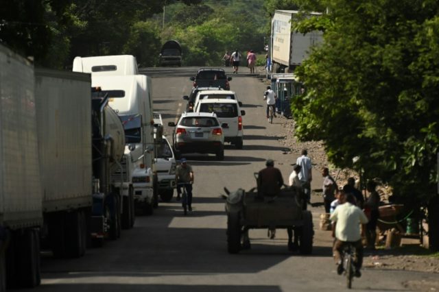 A caravan including hearses brought the bodies of Oscar Alberto Martinez and his infant daughter Valeria back to their Salvadoran hometown of La Hachadura on June 30, 2019, a week after they drowned while trying to cross the Rio Grande to Texas Bodies of drowned migrant man, daughter back in El Salvador