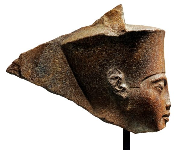 Tutankhamun sculpture's London auction sparks Egyptian outcry