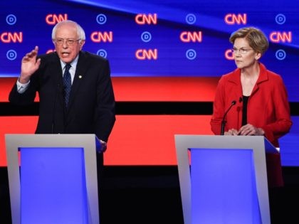 Bernie Sanders and Elizabeth Warren at Democrat debate (Brendan Smialowski / AFP / Getty)