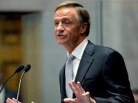Tennessee Gov. Bill Haslam gives his annual State of the State address to a joint convention of the Tennessee General Assembly Monday, Jan. 29, 2018, in Nashville, Tenn. (AP Photo/Mark Zaleski)