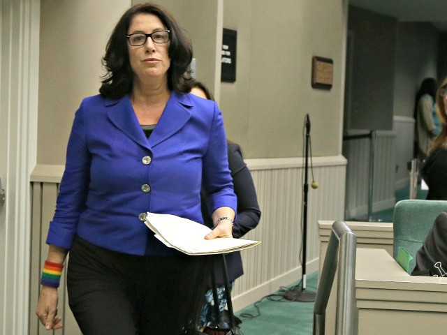 Nancy Pelosi’s Daughter Implies Neighbor Who Assaulted Rand Paul Was ‘Right'