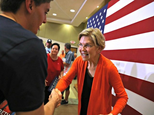SIOUX CITY, IOWA - JULY 18: Democratic presidential hopeful, U.S. Sen. Elizabeth Warren (D