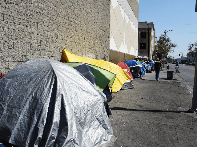 Tents occupied by homeless people line the street, September 23, 2015 in downtown Los Ange