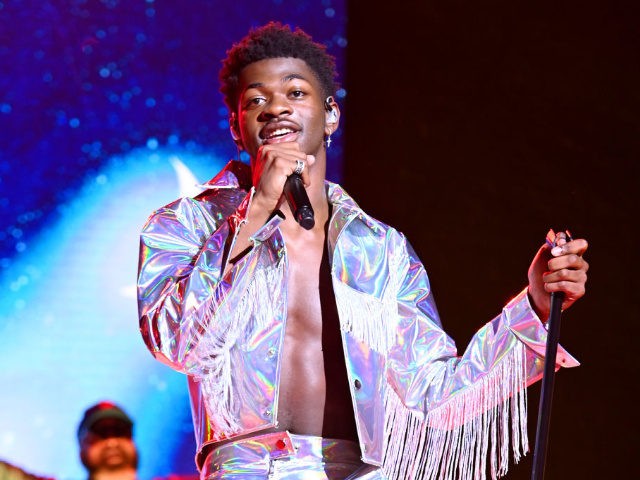 NEW YORK, NEW YORK - JULY 25: Lil Nas X performs on stage during Internet Live By BuzzFeed