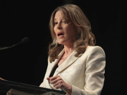 CEDAR RAPIDS, IOWA - JUNE 09: Democratic presidential candidate and self-help author Marianne Williamson speaks at the Iowa Democratic Party's Hall of Fame Dinner on June 9, 2019 in Cedar Rapids, Iowa. Nearly all of the 23 Democratic candidates running for president were campaigning in Iowa this weekend. President Donald …