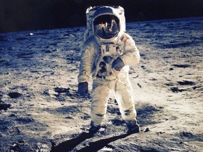 30Th Anniversary Of Apollo 11 Landing On The Moon (9 Of 20): Astronaut Edwin E. Aldrin Jr., Lunar Module Pilot, Is Photographed Walking Near The Lunar Module During The Apollo 11 Extravehicular Activity. Man's First Landing On The Moon Occurred Today At 4:17 P.M. July 20, 1969 As Lunar Module …