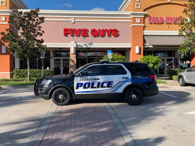 Can you guess how many guys were arrested at this location on Wednesday? Early afternoon, Stuart Police received a report of a fist fight taking place inside of Five Guys Burgers and Fries. Five guys were involved in the fight, and those five guys found themselves under arrest. Three juvenile …