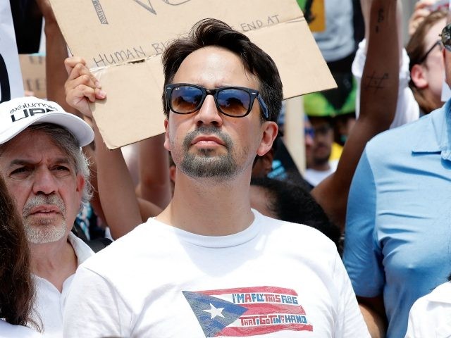 WASHINGTON, DC - JUNE 30: Composer Lin-Manuel Miranda (C) joins MoveOn, National Domestic Workers Alliance, and hundreds of allies after a rally at the White House to tell President Donald Trump and his administration to stop separating kids from their parents on June 30, 2018 in Washington, DC.Ê Families belong …