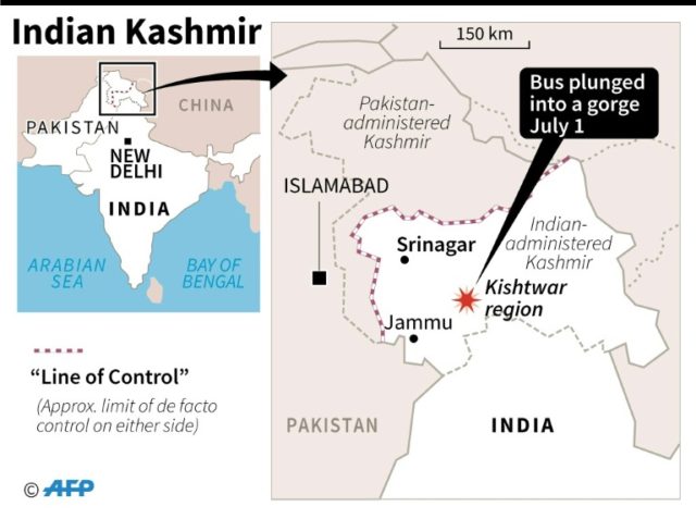 35 dead as bus plunges into gorge in Indian Kashmir