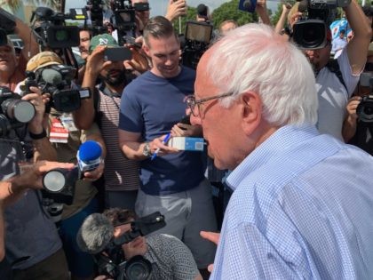 Bernie Sanders press (Joel Pollak / Breitbart News)