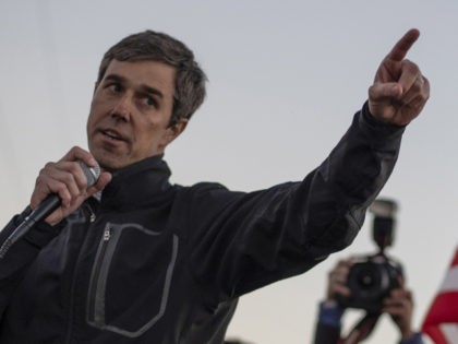 Former Texas Congressman Beto O'Rourke speaks to a crowd of marchers during the anti-Trump "March for Truth" in El Paso, Texas, on February 11, 2019. - The march took place at the same time as US President Donald Trump pushed his politically explosive crusade to wall off the Mexican border …