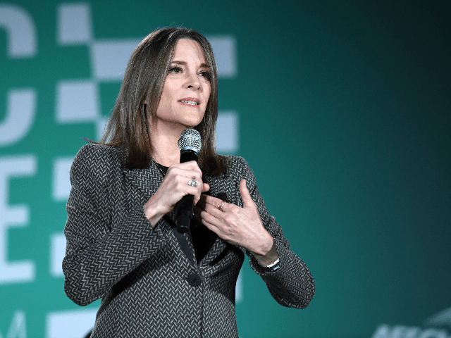 Democratic presidential candidate Marianne Williamson speaks during the 2020 Public Service Forum hosted by the American Federation of State, County and Municipal Employees (AFSCME) at UNLV on August 3, 2019 in Las Vegas, Nevada. Nineteen of the 24 candidates running for the Democratic party's 2020 presidential nomination are addressing union …