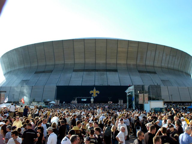 A view of the crowd outside the Louisana Superdome before the ESPN Monday Night Football g