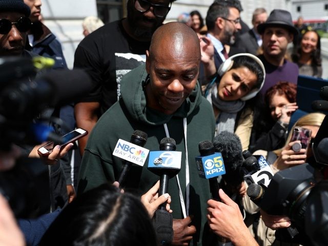 SAN FRANCISCO, CALIFORNIA - MAY 21: Comedian Dave Chappelle speaks to members of the media