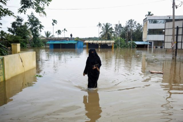 India monsoon floods kill more than 200
