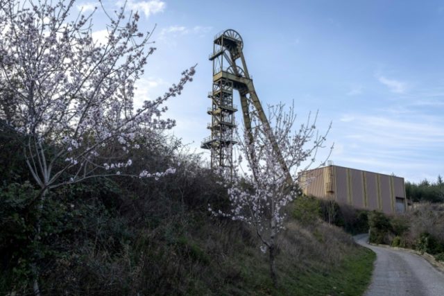 High arsenic levels found in children near former French mine