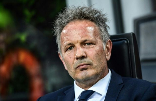 'Exceptional courage': Cancer-stricken Mihajlovic on bench but Bologna held by V