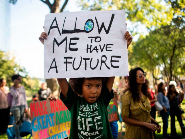 Students participate in the Global Climate Strike march on September 20, 2019 in New York City. - Crowds of children skipped school to join a global strike against climate change, heeding the rallying cry of teen activist Greta Thunberg and demanding adults act to stop environmental disaster. It was expected …