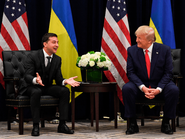 US President Donald Trump and Ukrainian President Volodymyr Zelensky speak during a meeting in New York on September 25, 2019, on the sidelines of the United Nations General Assembly. (Photo by SAUL LOEB / AFP) (Photo credit should read SAUL LOEB/AFP/Getty Images)