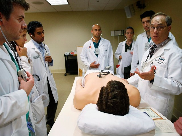 72% of Top Medical Schools Use Racial Politics to Eliminate Applicants - Vimarsana News