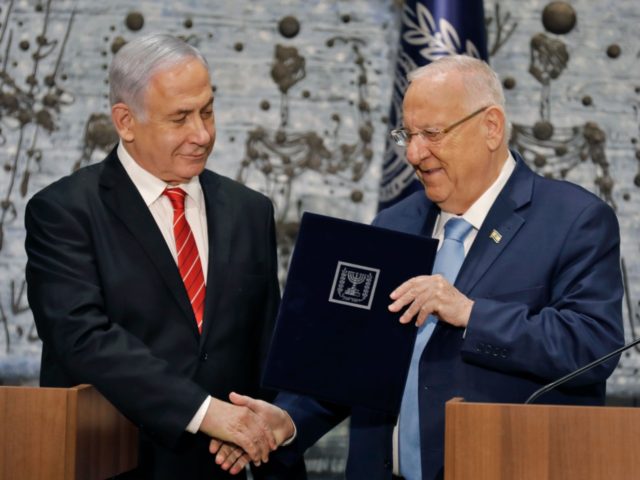 Netanyahu Rivlin (Menahem Kahana / AFP / Getty)