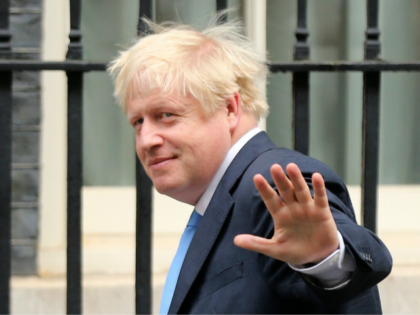 Britain's Prime Minister Boris Johnson arrives at 10 Downing Street in central London on September 25, 2019. - British MPs return to parliament on Wednesday following a momentous Supreme Court ruling that Prime Minister Boris Johnson's decision to suspend parliament was unlawful. (Photo by ISABEL INFANTES / AFP) (Photo credit …