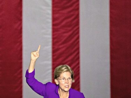 NEW YORK, NY - SEPTEMBER 16: 2020 Democratic presidential candidate Sen. Elizabeth Warren