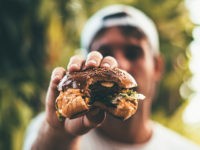 adult-beef-bite-1059040