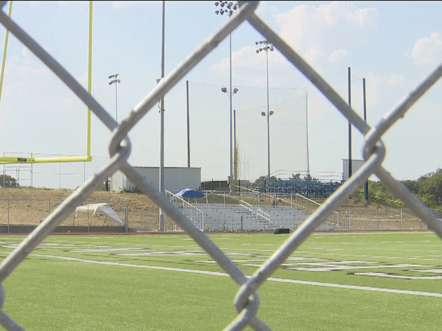 Woman, child shot following dispute at pee wee football game in Fort Worth