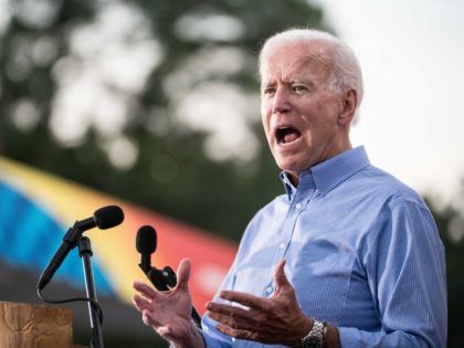 GALIVANTS FERRY, SC - SEPTEMBER 16: Former Vice President and Democratic presidential cand