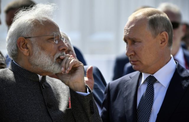 'Close friends' Putin and Modi vow to boost military, trade ties