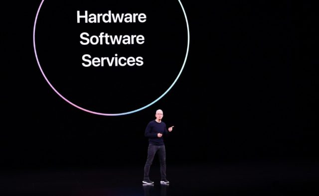 Apple unveils iPhone 11 models, with price cut - Breitbart