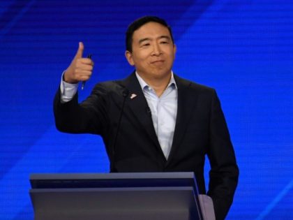 Yang offers 10 families $1,000 a month at Democratic debate