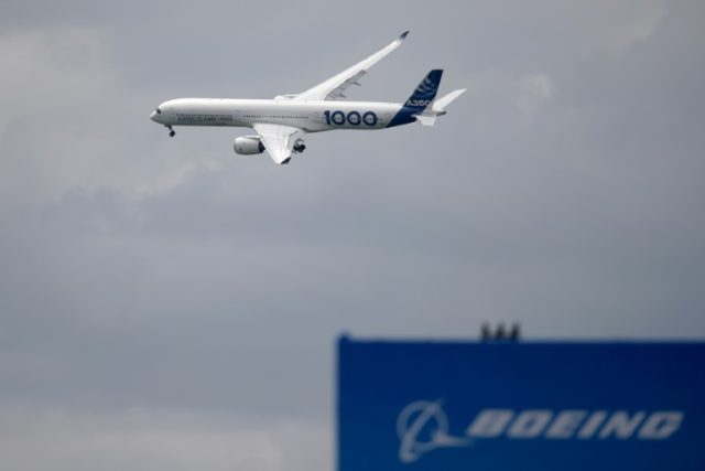 EU urges US to 'make deal' in Airbus-Boeing row