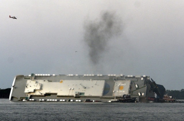 Coast Guard Drills Through Hull 4 Ok Inside Cargo Ship