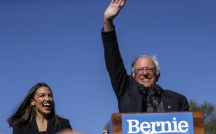 NEW YORK, NY - OCTOBER 19: Democratic presidential candidate, Sen. Bernie Sanders (I-VT) w