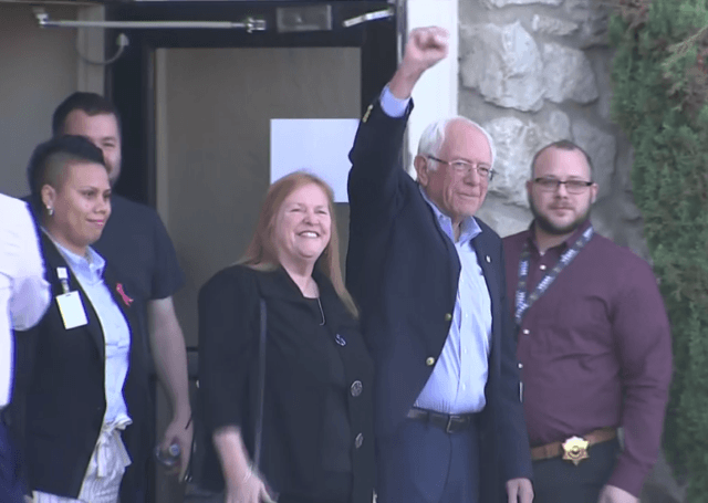 Bernie Sanders Leaves Hospital