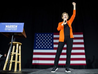 NORFOLK, VA - OCTOBER 18: Democratic Presidential Candidate Sen. Elizabeth Warren (D-MA) speaks during a town hall event on October 18, 2019 in Norfolk, Virginia. Warren discussed measures to curb corruption in Washington, implement structural changes to counter income inequality, and protect democracy. (Photo by Zach Gibson/Getty Images)