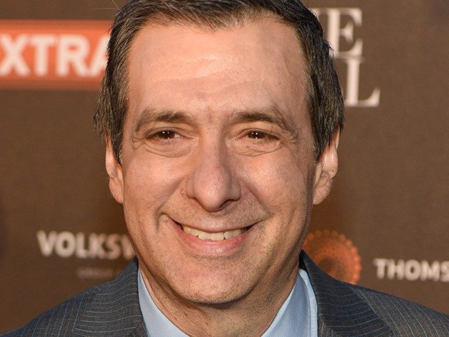 TikTok Hunter WASHINGTON, DC - APRIL 24: Howard Kurtz attends the The Hill, Extra And The