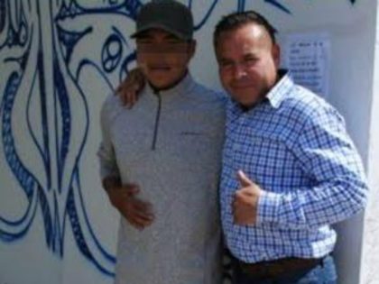 Cartel Hitman Posed with Mexican Mayor for Photo Before Killing Him