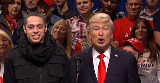'SNL' Sketch Thanked Trump for 'Bringing Jobs Back to ISIS' Amid al-Baghdadi Raid