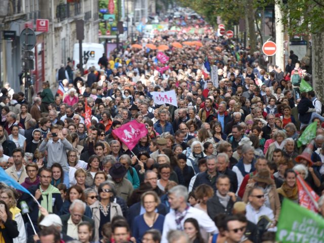Protesters take part in a demonstration against a government plan to let single women and lesbians become pregnant with fertility treatments, on October 6, 2019 in Paris. - The French National Assembly on September 26, 2019 voted in favor of a bill on bio-ethic giving all women access to fertility …