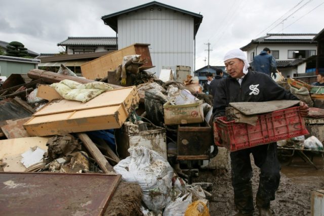 Japan in non-stop search for typhoon survivors; toll at 74