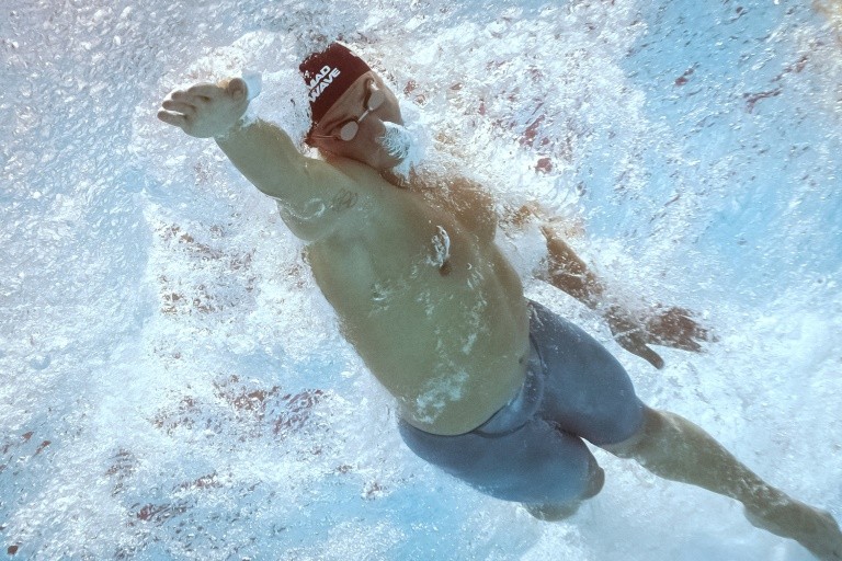 Мороза стань сильнее. Фото плавание спортивное Вольный стиль.
