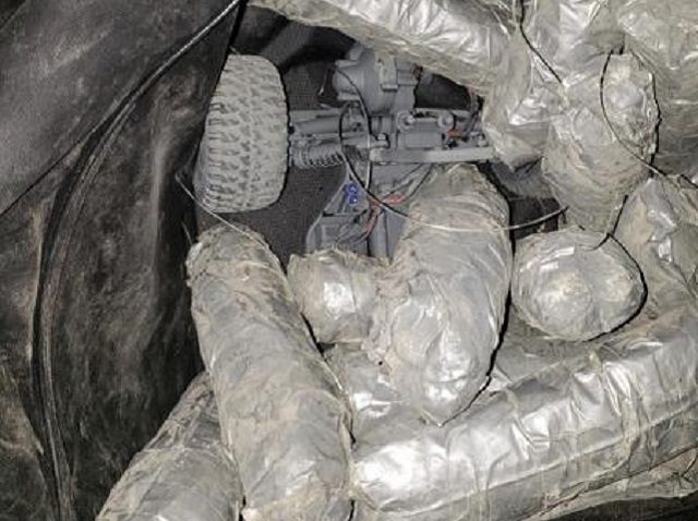 Border Patrol agents seize a duffel bag containing methamphetamine and a remote-control ca