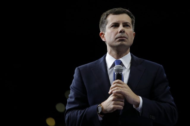 DES MOINES, IA - NOVEMBER 01: Democratic presidential candidate, South Bend, Indiana Mayor Pete Buttigieg speaks during the Iowa Democratic Party Liberty & Justice Celebration on November 1, 2019 in Des Moines, Iowa. Fourteen presidential are expected to speak at the event addressing over 12,000 people. (Photo by Joshua Lott/Getty …