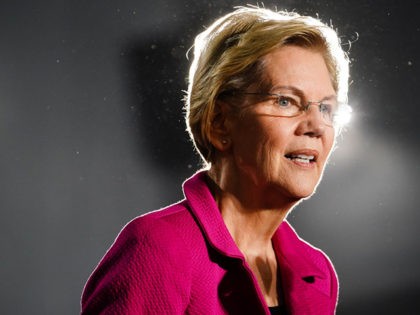 ATLANTA, GA - NOVEMBER 21: Democratic presidential candidate Sen. Elizabeth Warren (D-MA),
